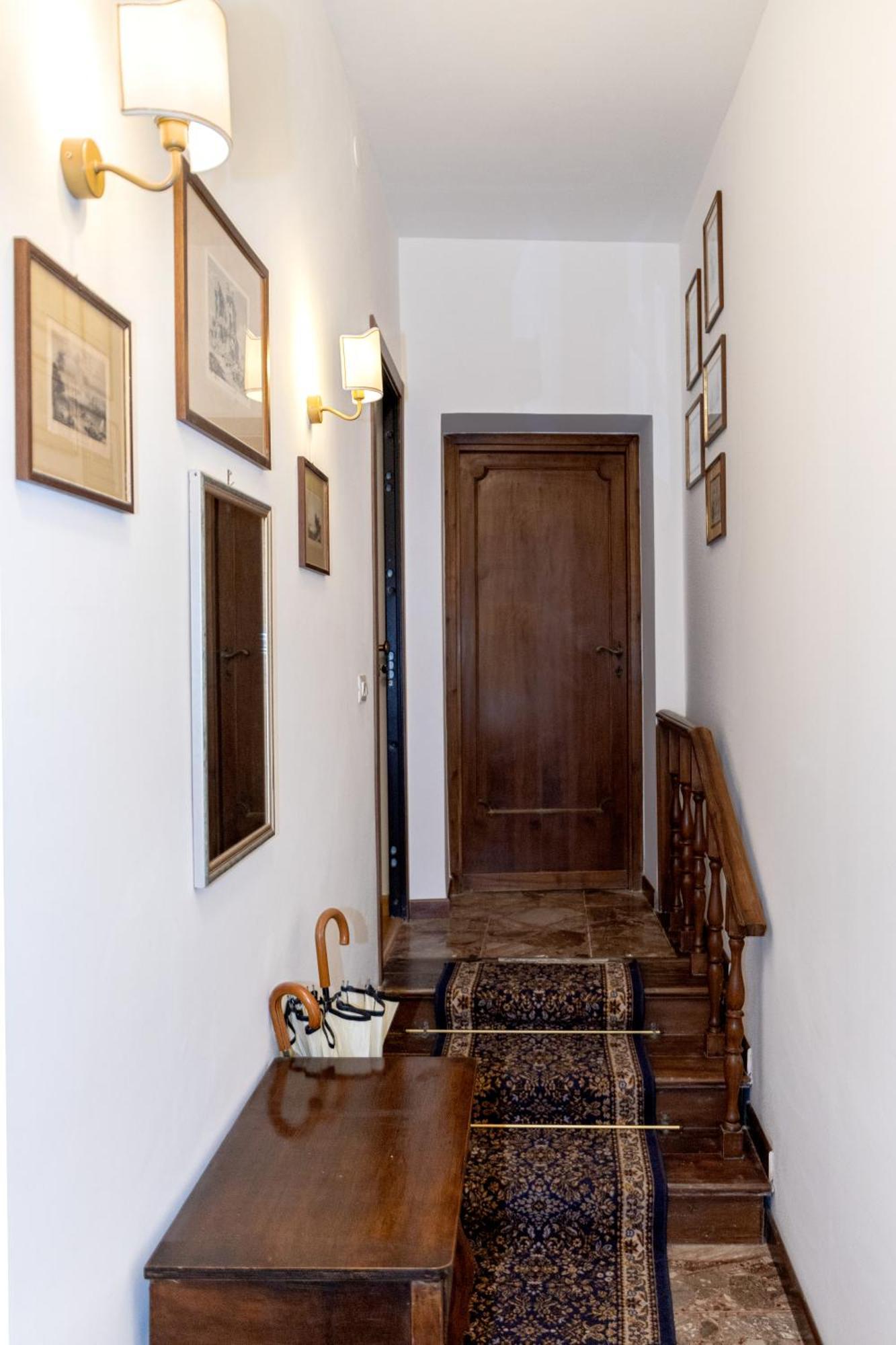 Dimora Quattro Cantoni - Rione Monti Apartment Rome