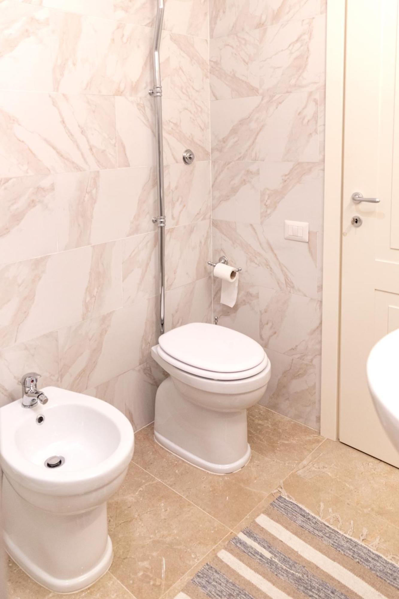Dimora Quattro Cantoni - Rione Monti Apartment *